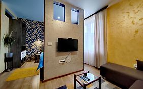 Apartments Nana